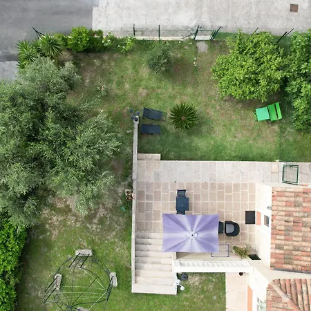 Apartment Magnifique Sur Les Hauteurs De Nice, Piscine, Parking Et Wifi